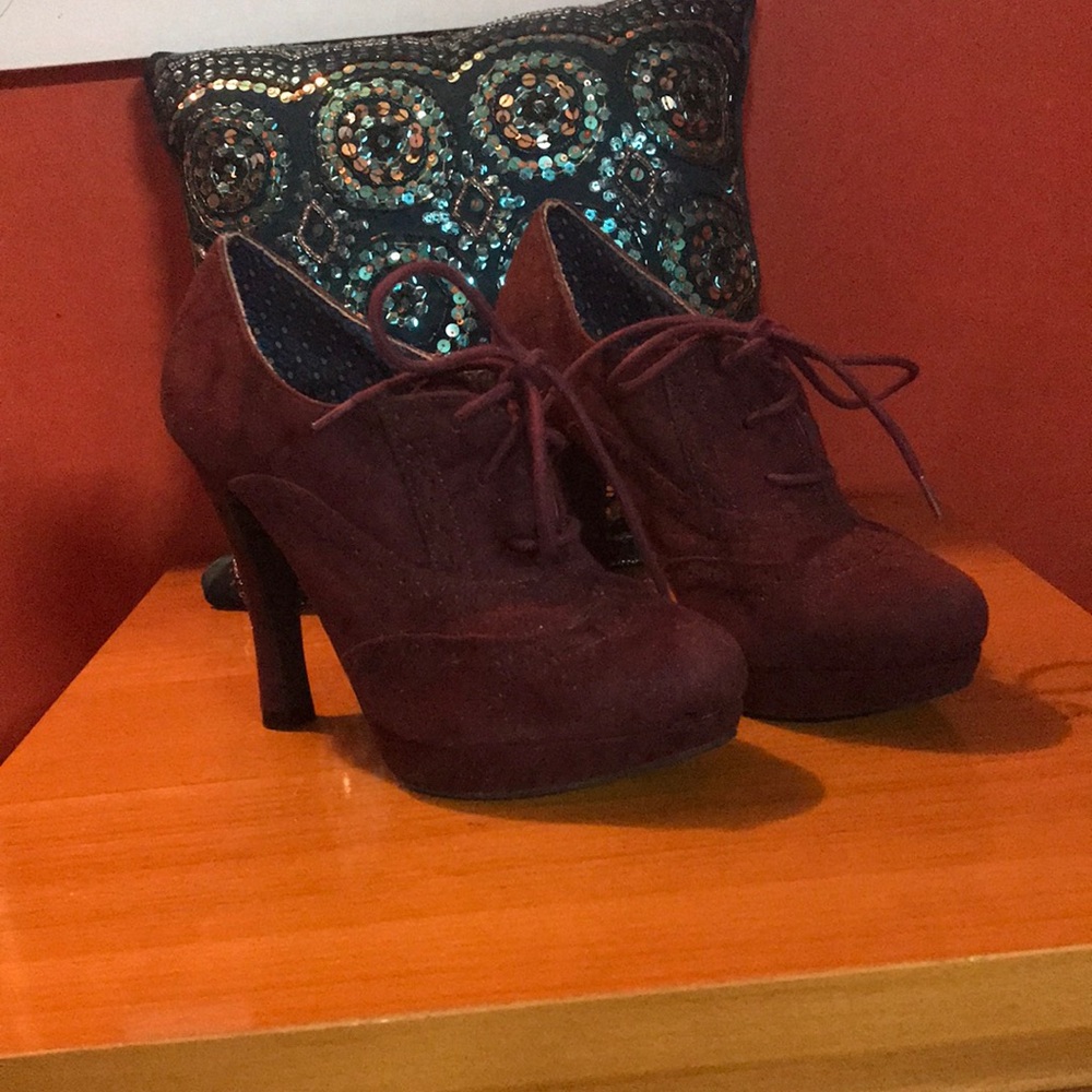 VIntage heels